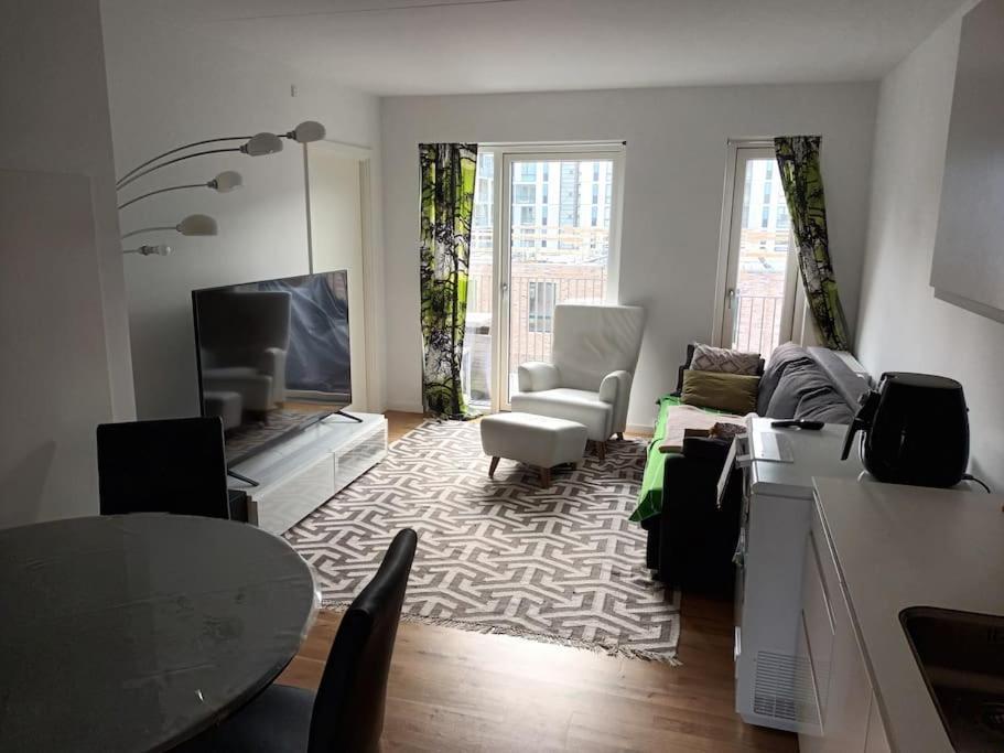 Fully Equipped Apartment, 15 Min To Downtown * Copenhagen